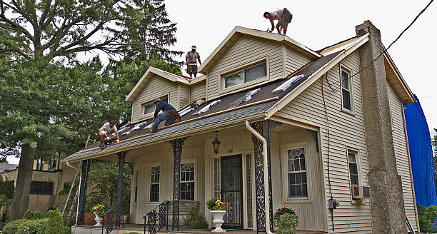 Best Local Roofing Companies  in Dover, OH